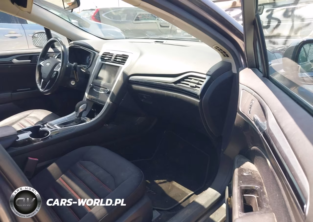 2014 Ford Fusion Se VIN:3FA6P0HD6ER297334 - 5