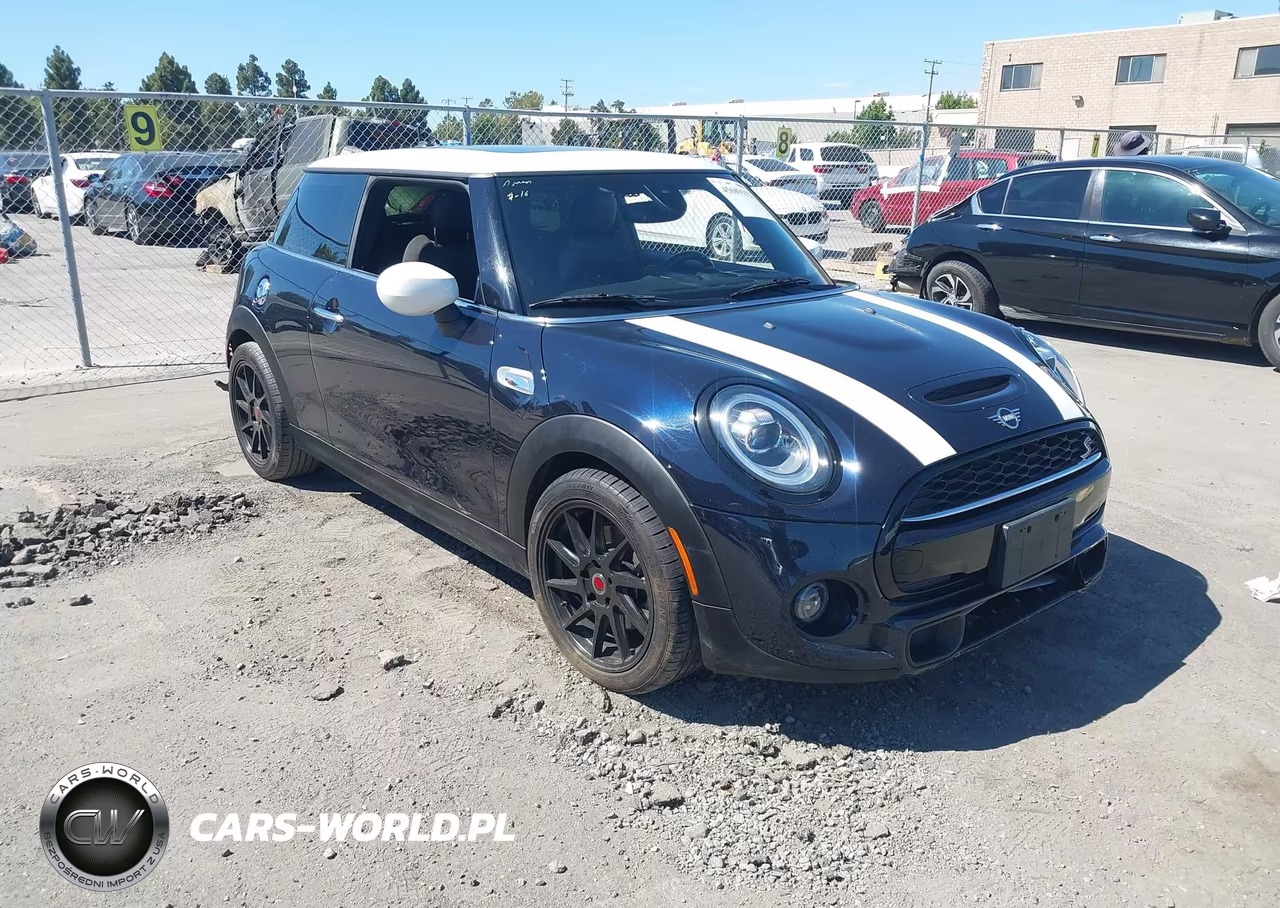 2020 Mini Hardtop Cooper S VIN:WMWXR5C00L2M61542 - 1