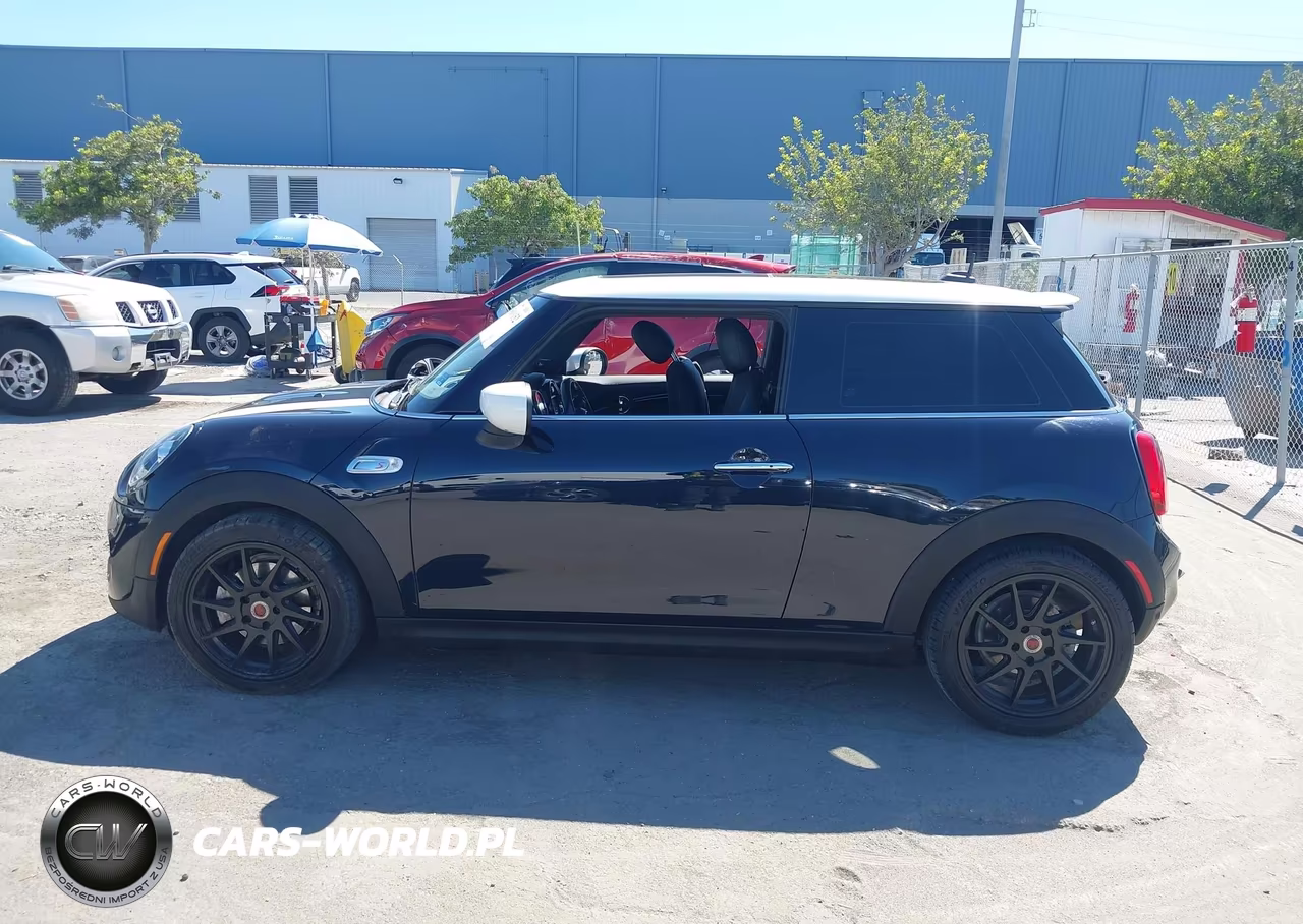 2020 Mini Hardtop Cooper S VIN:WMWXR5C00L2M61542 - 13
