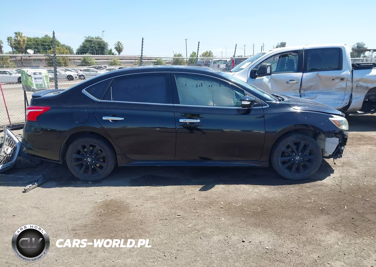 2017 Nissan Sentra Sr VIN:3N1AB7AP0HY313198 - 14