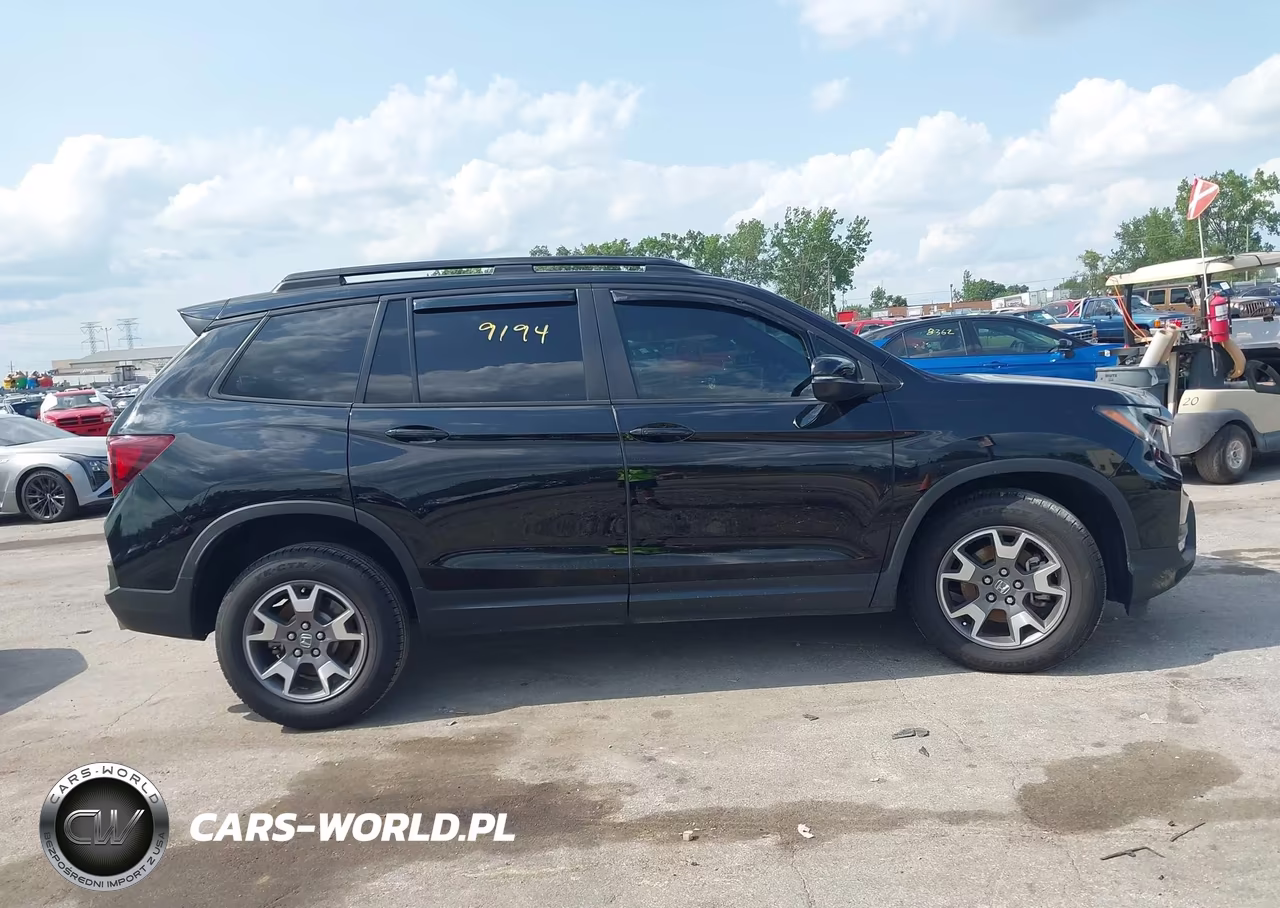 2023 Honda Passport Awd Trailsport VIN:5FNYF8H61PB007138 - 13