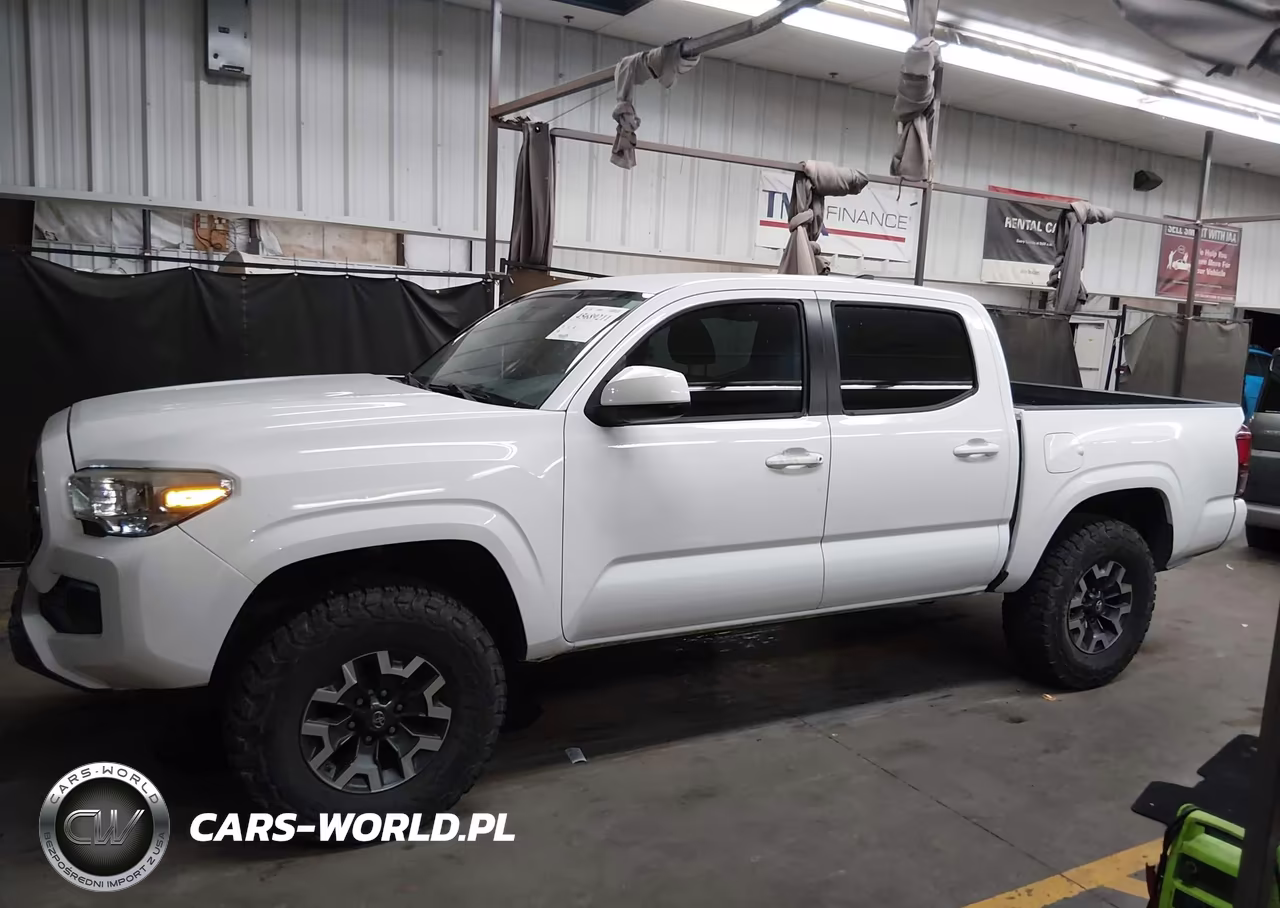 2018 Toyota Tacoma Sr V6 VIN:3TMCZ5AN4JM161802 - 15