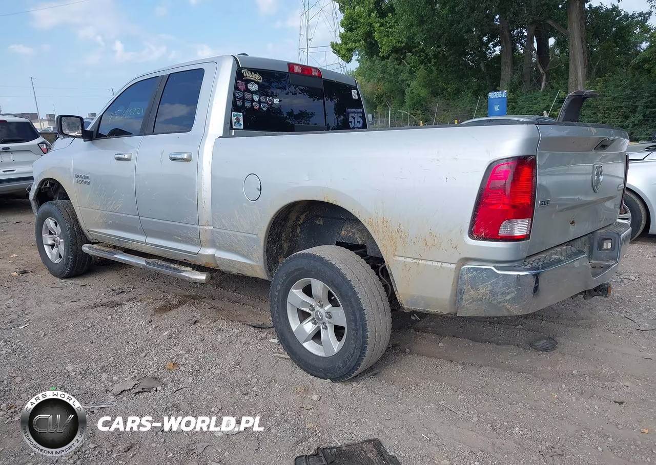 2015 Ram 1500 Slt VIN:1C6RR7GG3FS531366 - 3