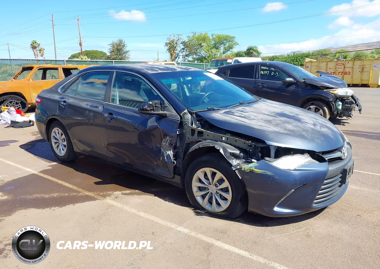2017 Toyota Camry Le