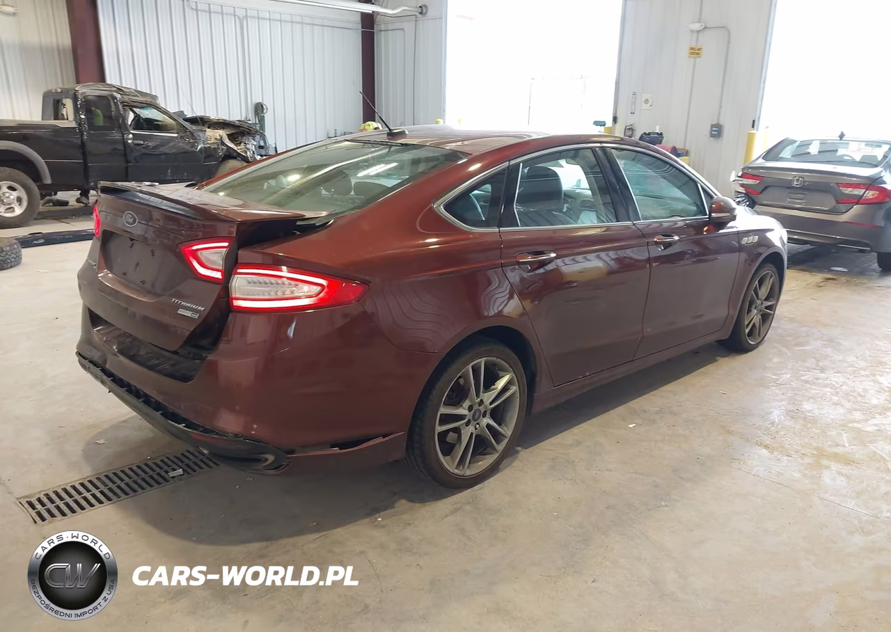 2016 Ford Fusion Titanium VIN:3FA6P0D93GR220537 - 4
