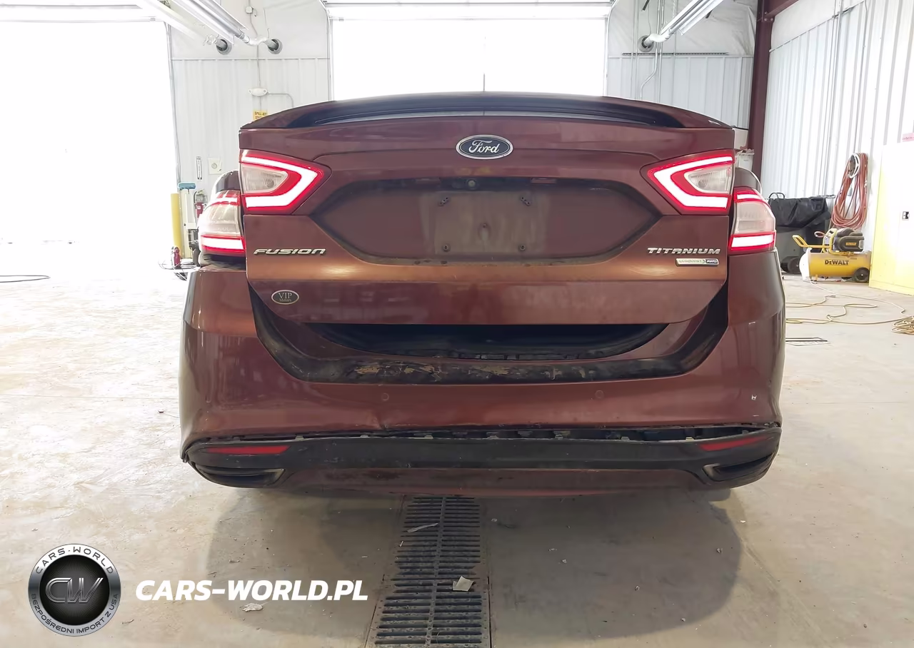 2016 Ford Fusion Titanium VIN:3FA6P0D93GR220537 - 6