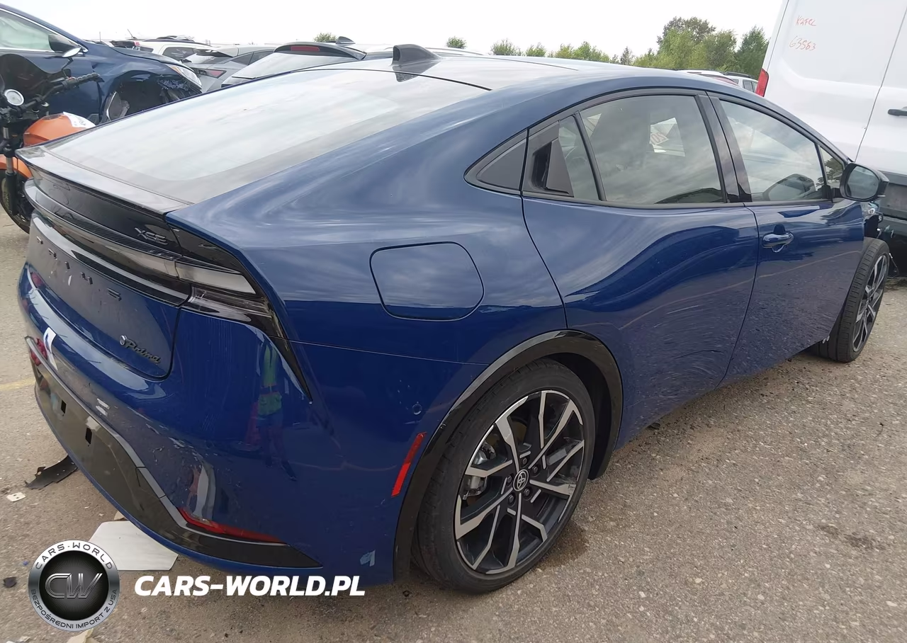 2024 Toyota Prius Prime Xse Premium VIN:JTDACACU9R3018833 - 4