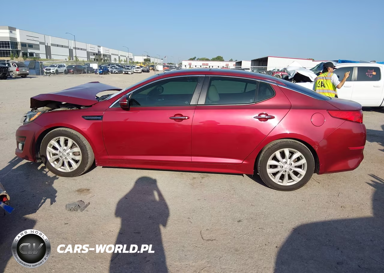 2015 Kia Optima Ex VIN:5XXGN4A77FG422440 - 14