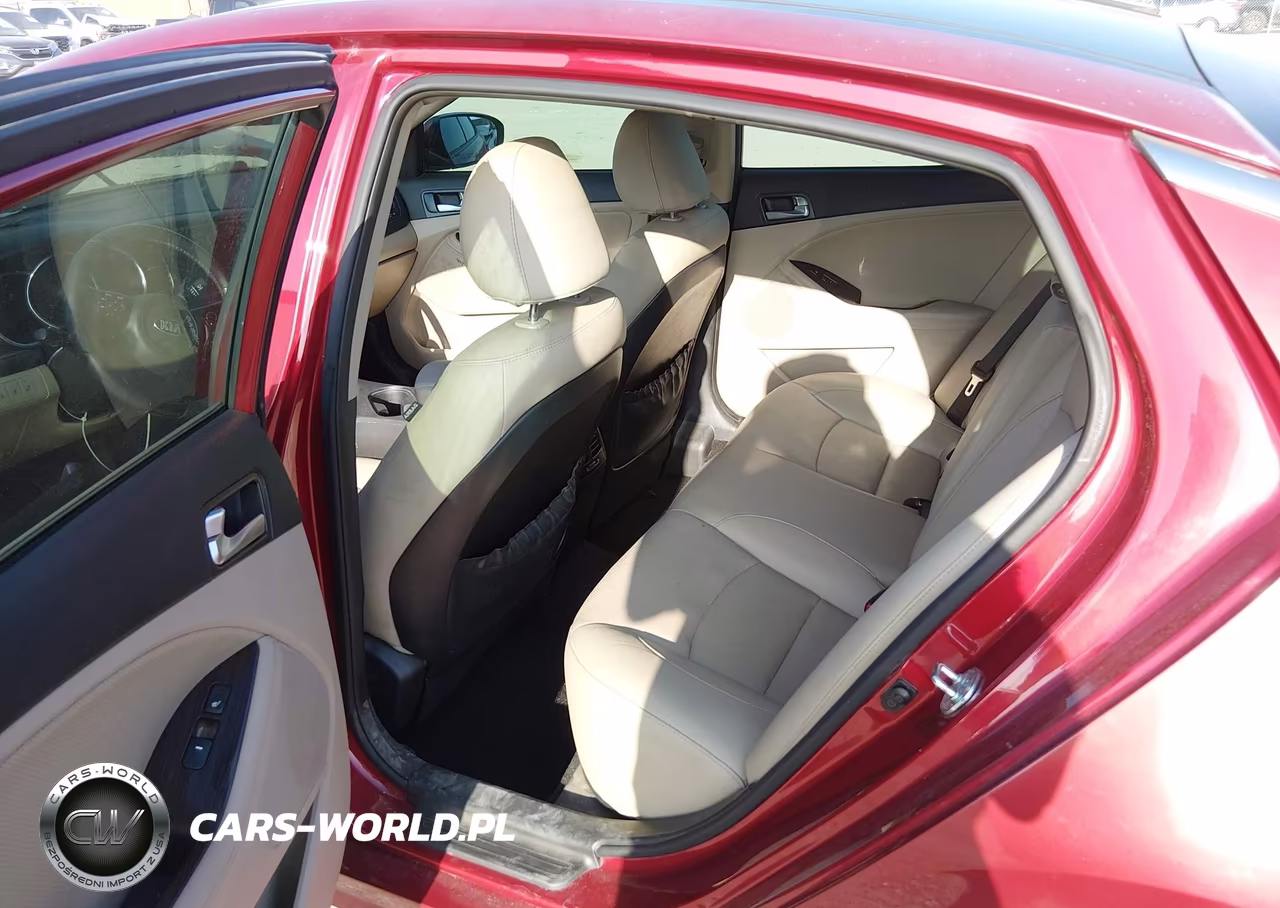 2015 Kia Optima Ex VIN:5XXGN4A77FG422440 - 8
