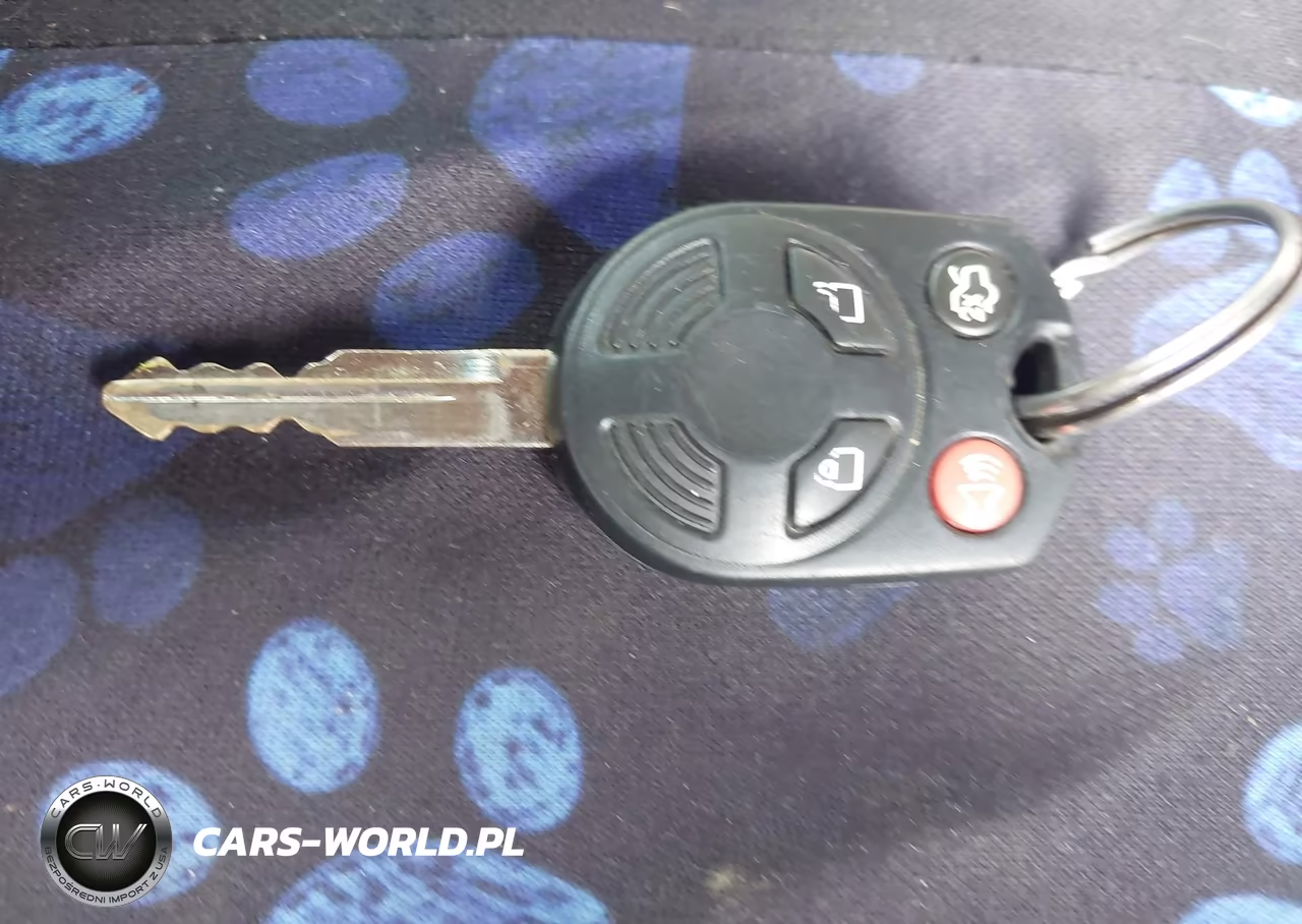 2010 Ford Escape Xls VIN:1FMCU0C77AKC49570 - 11