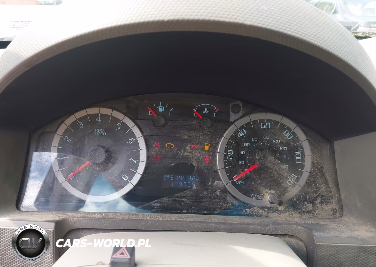 2010 Ford Escape Xls VIN:1FMCU0C77AKC49570 - 7