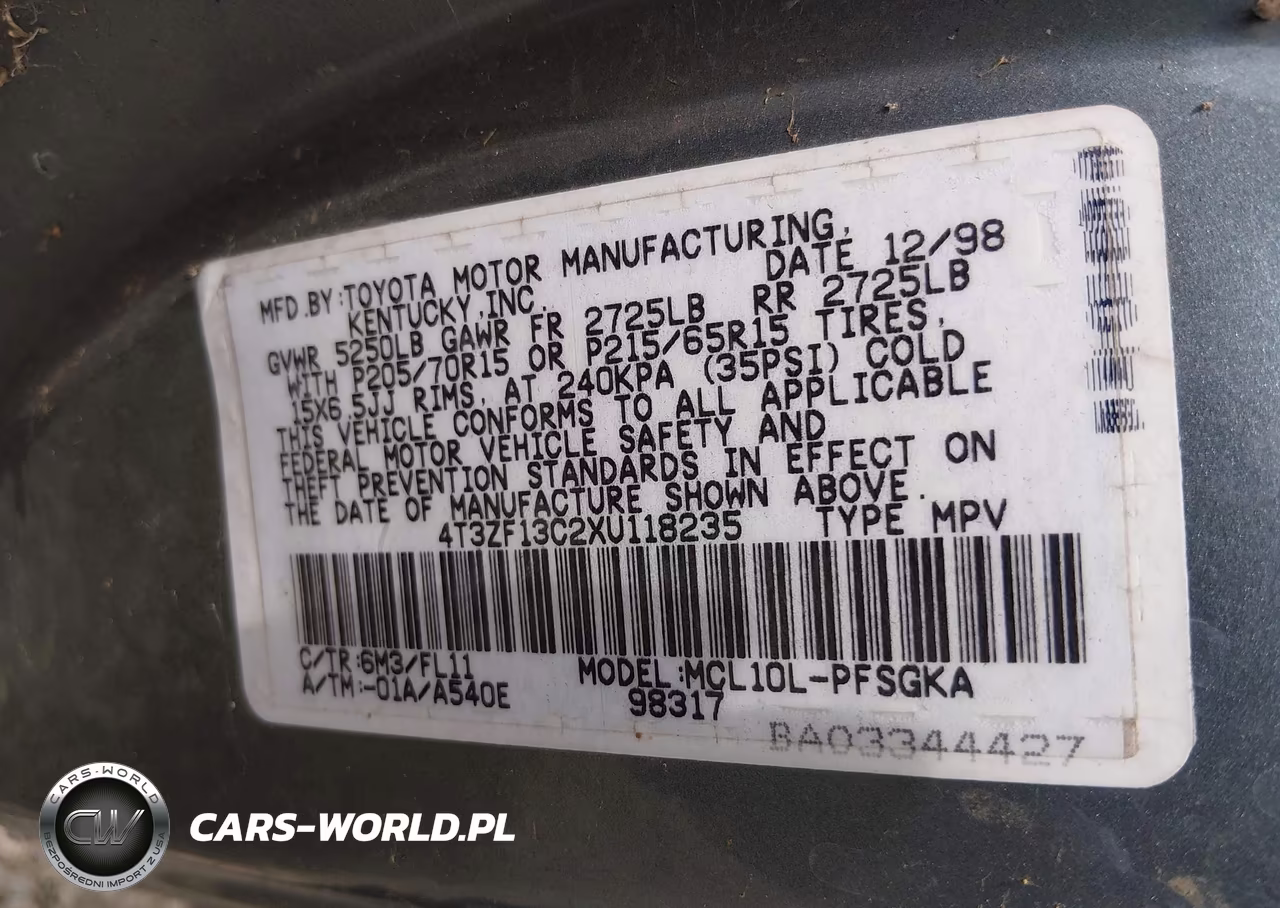 1999 Toyota Sienna Le VIN:4T3ZF13C2XU118235 - 9