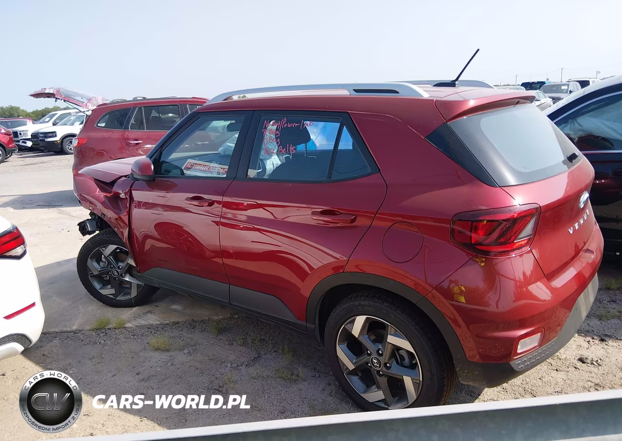 2025 Hyundai Venue Sel VIN:KMHRC8A32SU353949 - 13
