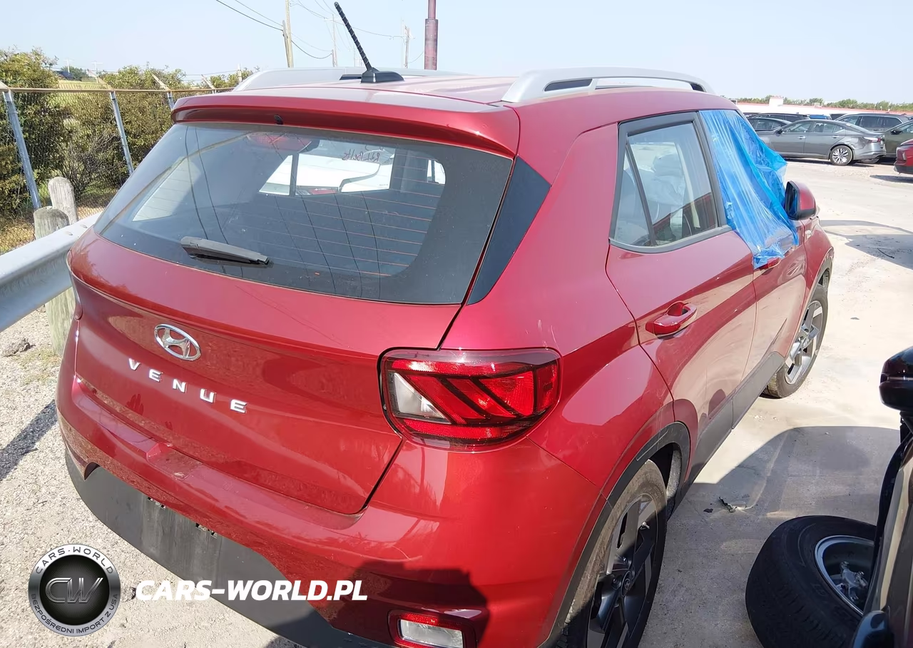 2025 Hyundai Venue Sel VIN:KMHRC8A32SU353949 - 4