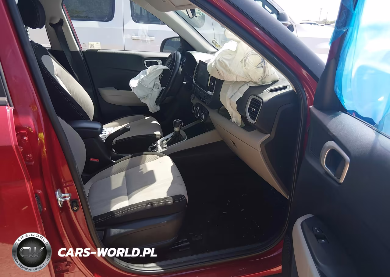2025 Hyundai Venue Sel VIN:KMHRC8A32SU353949 - 5