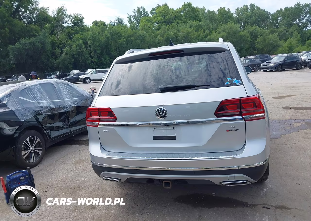 2018 Volkswagen Atlas 3.6L V6 Sel VIN:1V2MR2CA1JC596371 - 16