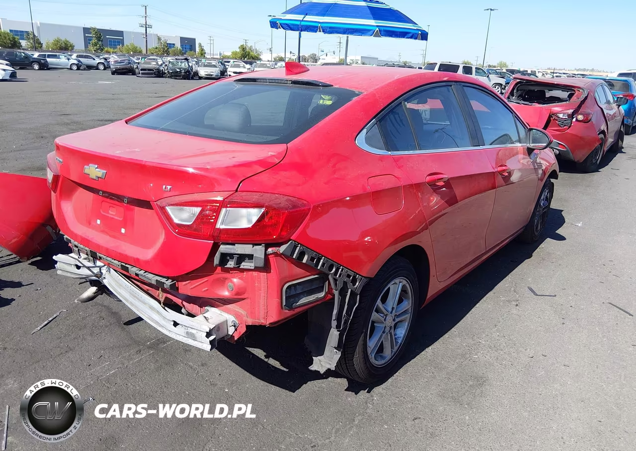 2017 Chevrolet Cruze Lt Auto VIN:1G1BE5SM5H7126583 - 4