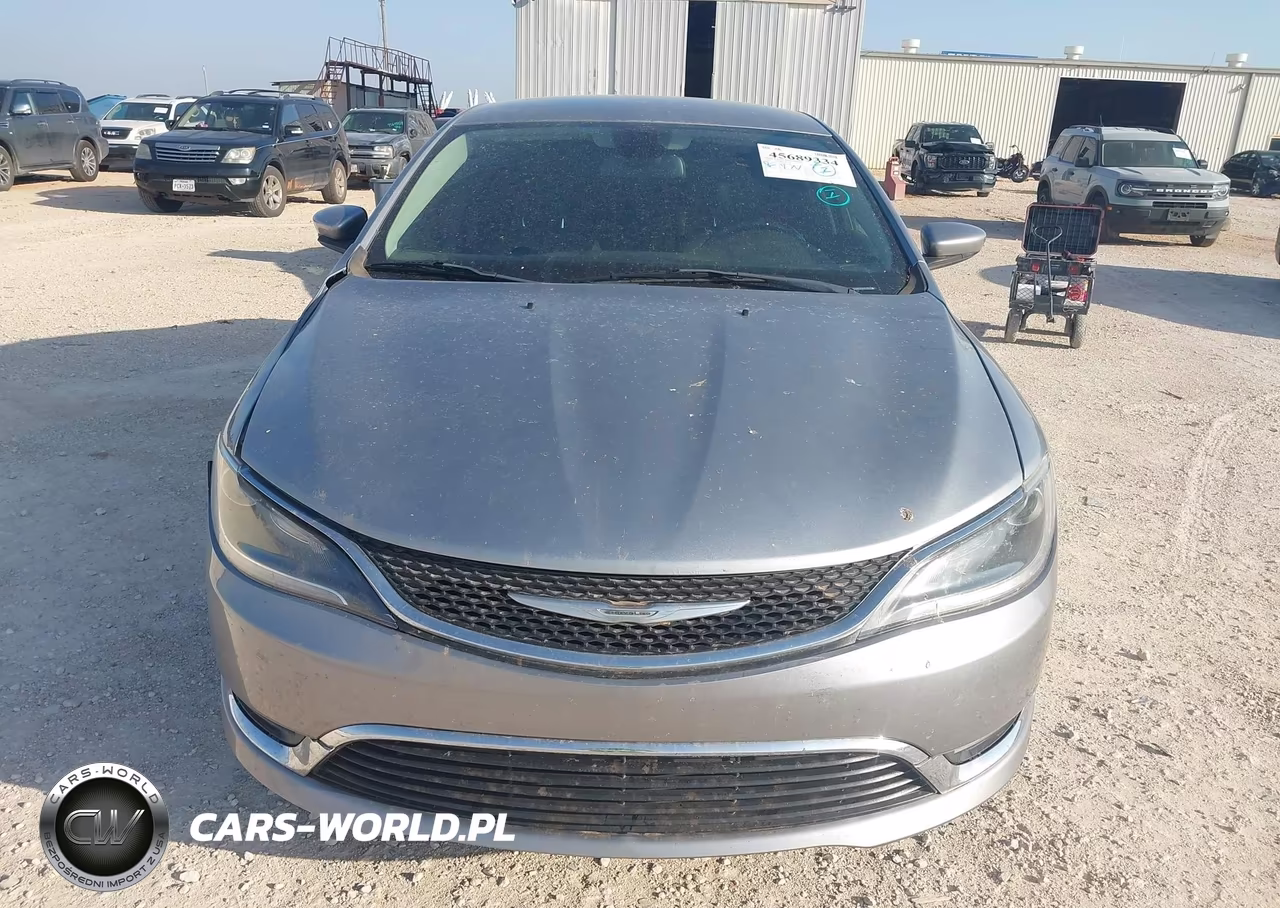 2015 Chrysler 200 Limited VIN:1C3CCCABXFN554409 - 12