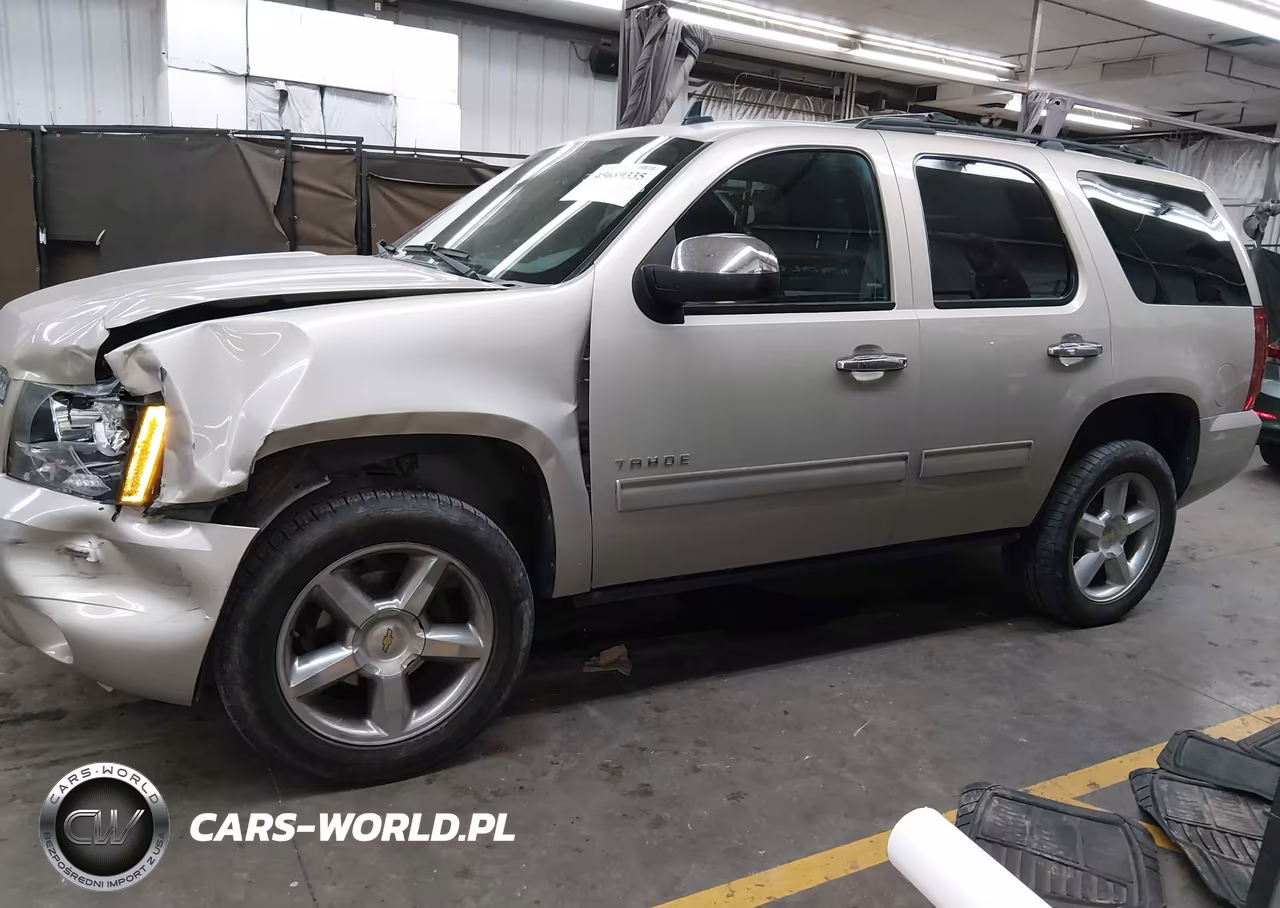 2013 Chevrolet Tahoe Ls VIN:1GNSKAE00DR326424 - 14