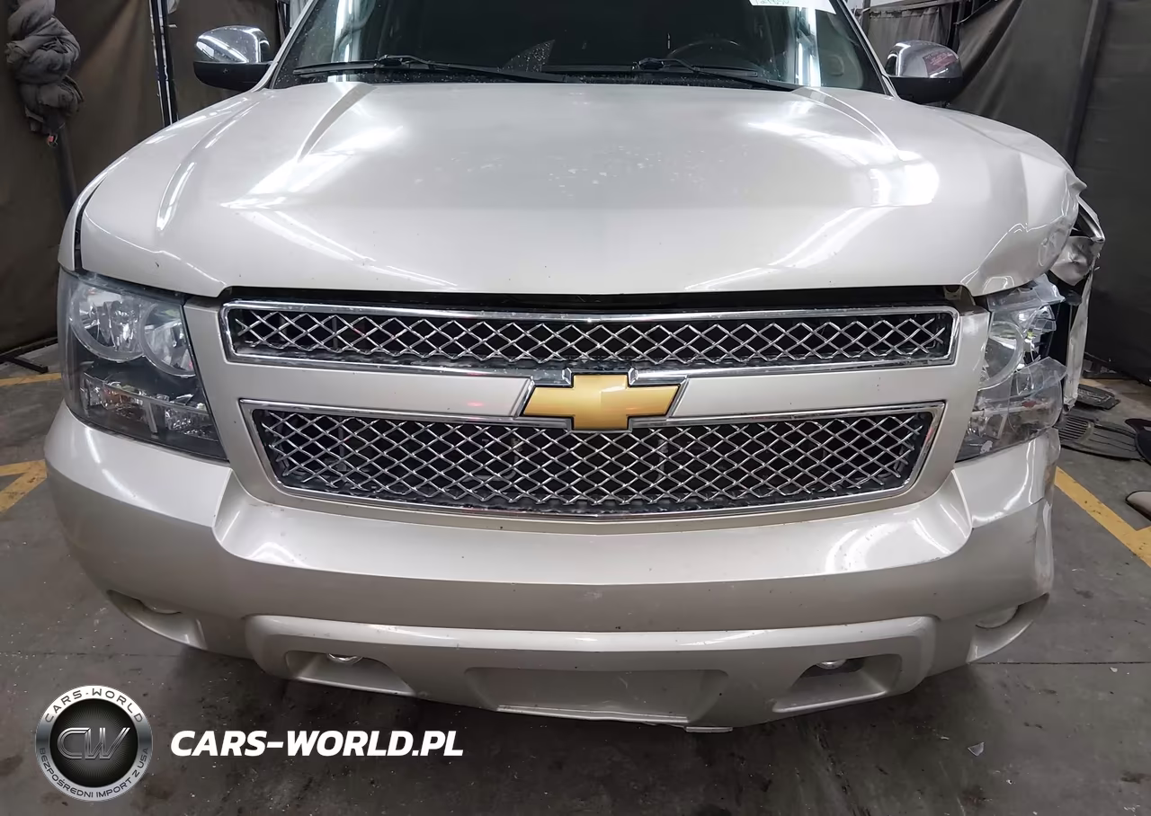 2013 Chevrolet Tahoe Ls VIN:1GNSKAE00DR326424 - 6
