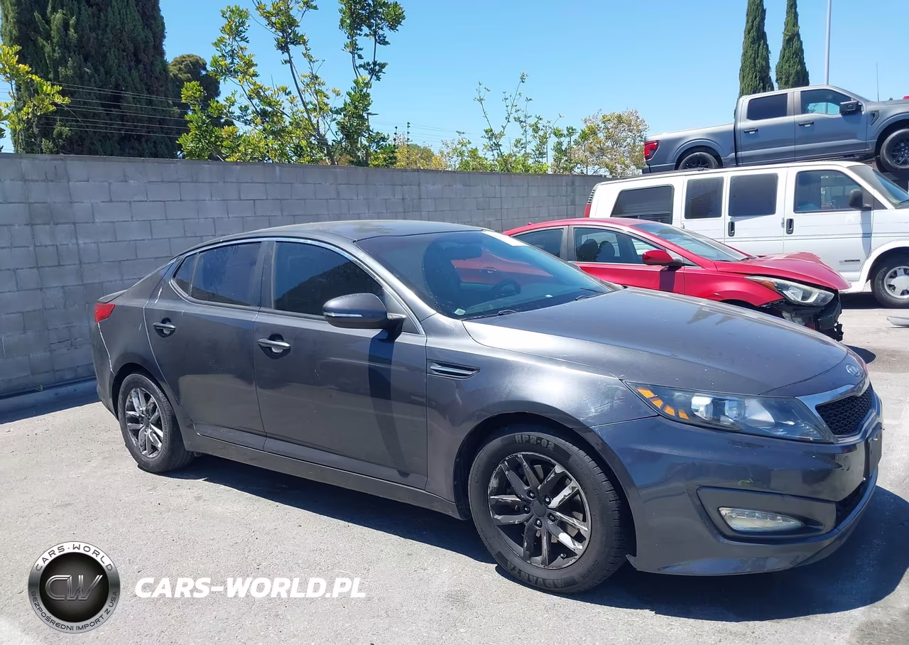 2011 Kia Optima Lx VIN:KNAGM4A70B5117733 - 13