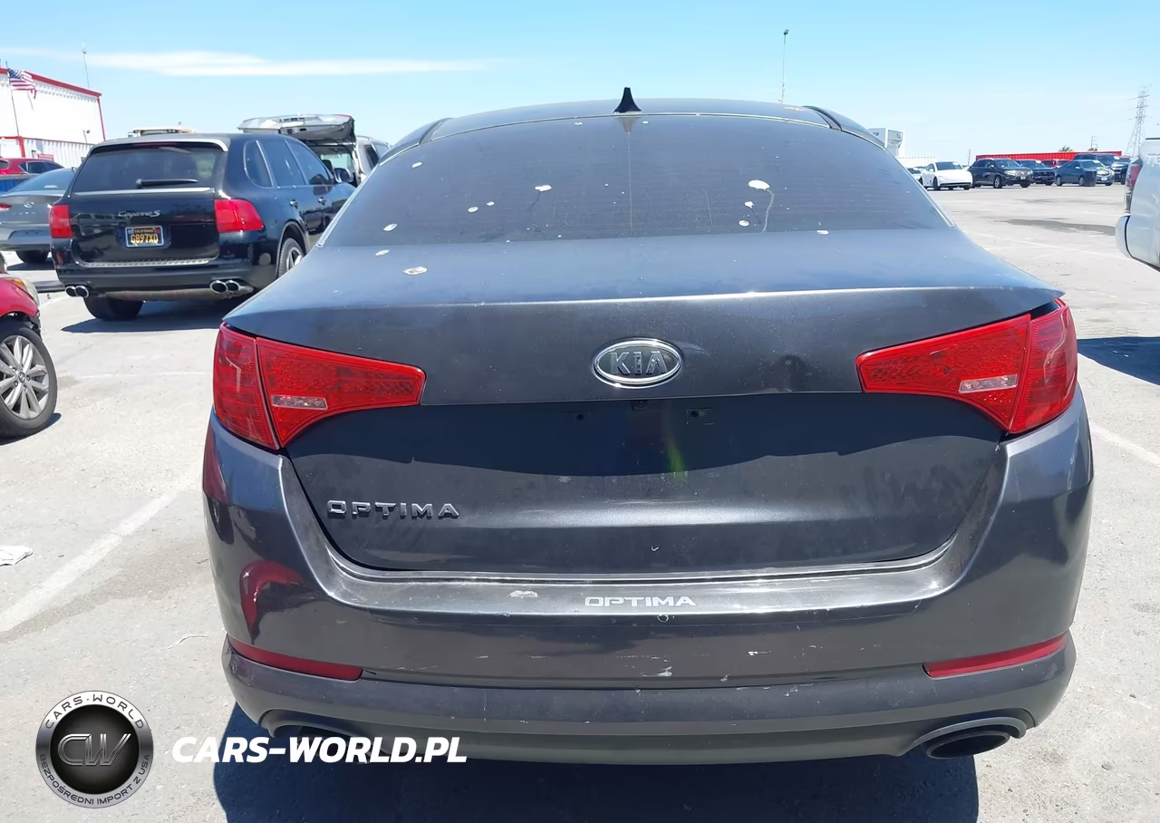 2011 Kia Optima Lx VIN:KNAGM4A70B5117733 - 16
