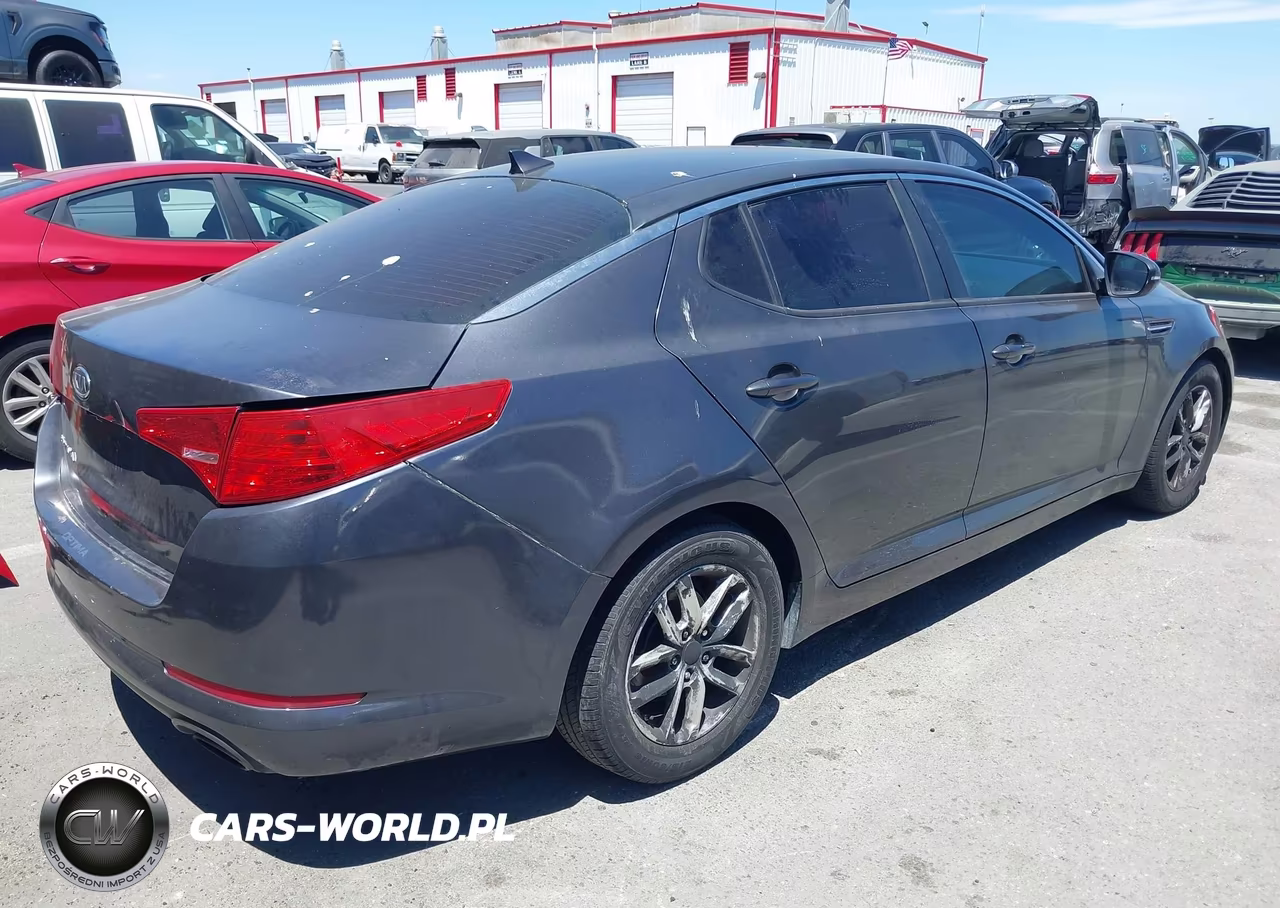 2011 Kia Optima Lx VIN:KNAGM4A70B5117733 - 4