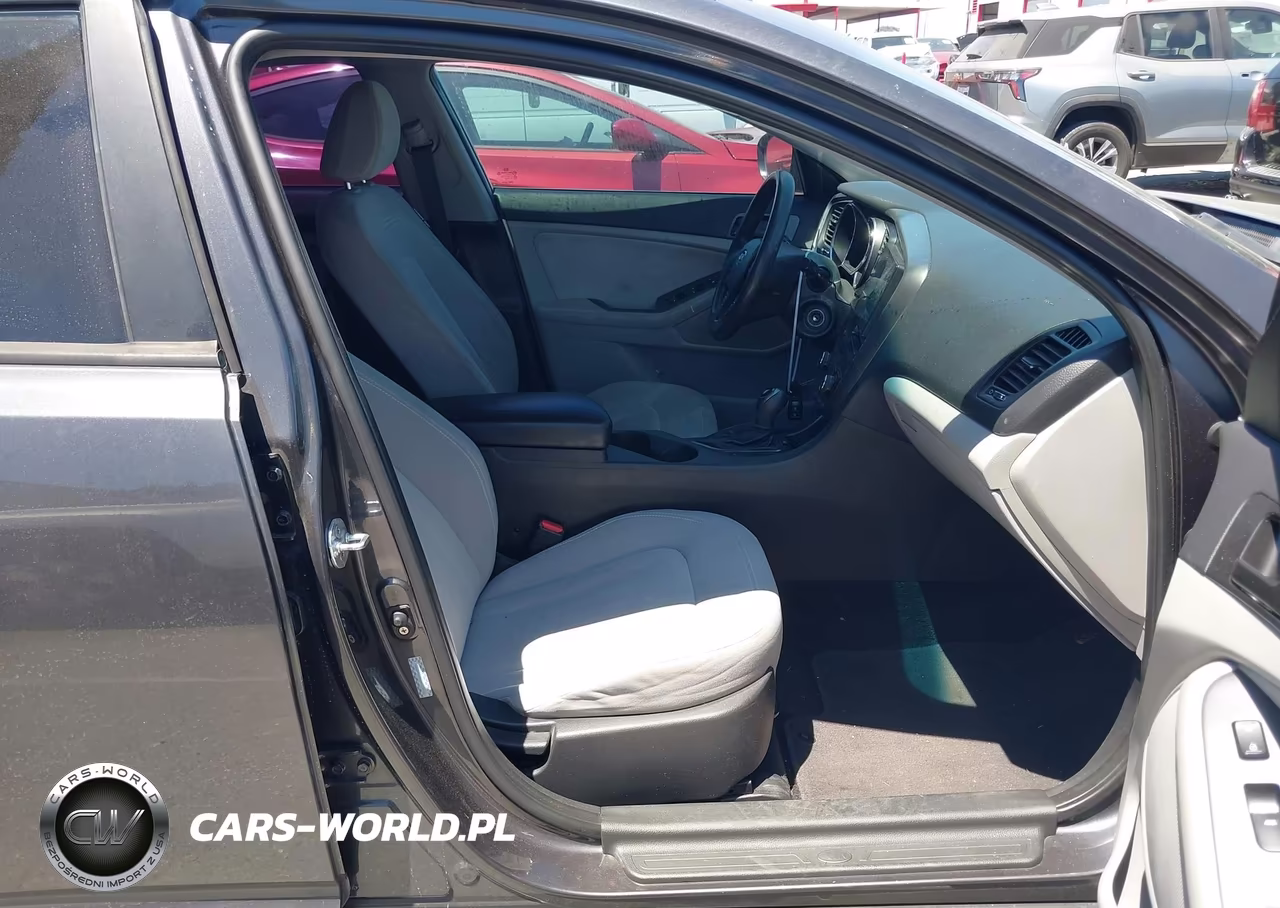 2011 Kia Optima Lx VIN:KNAGM4A70B5117733 - 5