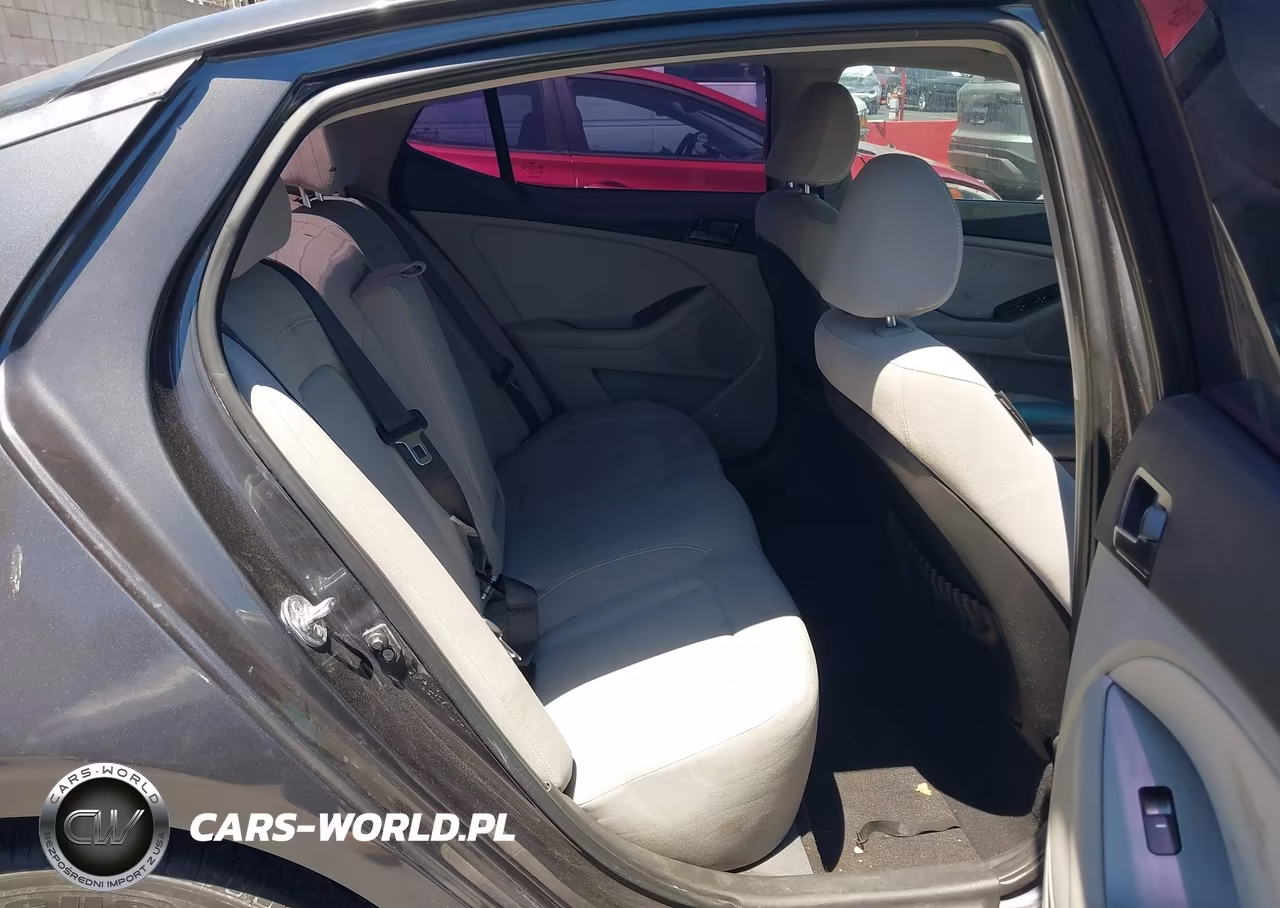 2011 Kia Optima Lx VIN:KNAGM4A70B5117733 - 8