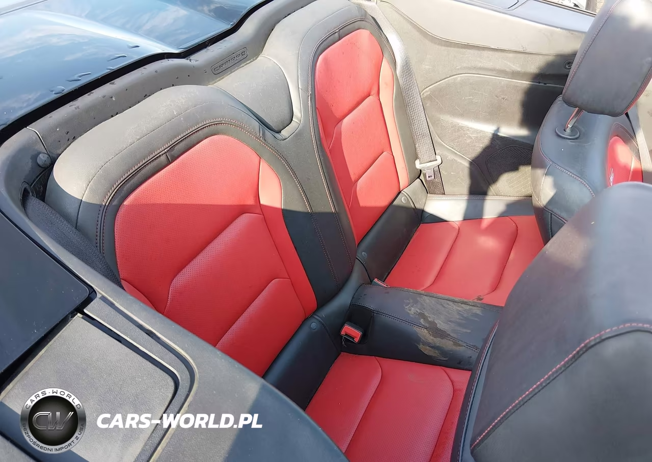 2018 Chevrolet Camaro 2Ss VIN:1G1FG3D75J0158746 - 8