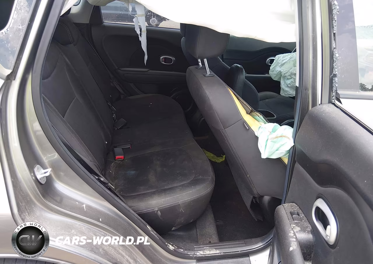 2016 Kia Soul VIN:KNDJN2A26G7403757 - 8