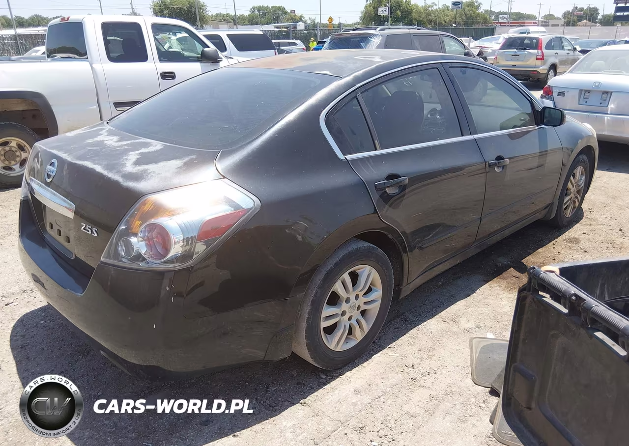 2012 Nissan Altima 2.5 S VIN:1N4AL2AP9CN429833 - 4