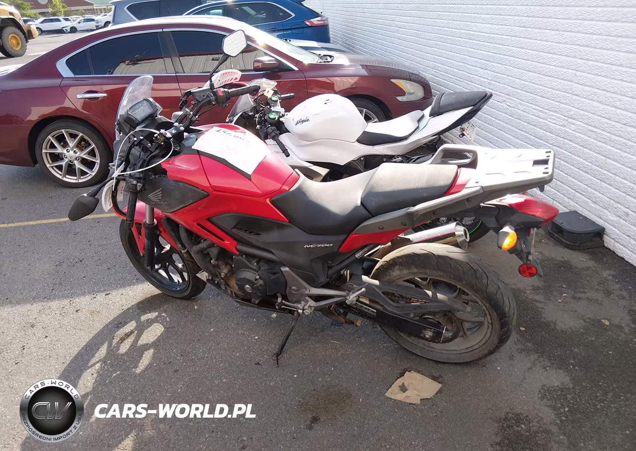 2015 Honda Nc700X VIN:JH2RC6301FK100285 - 13