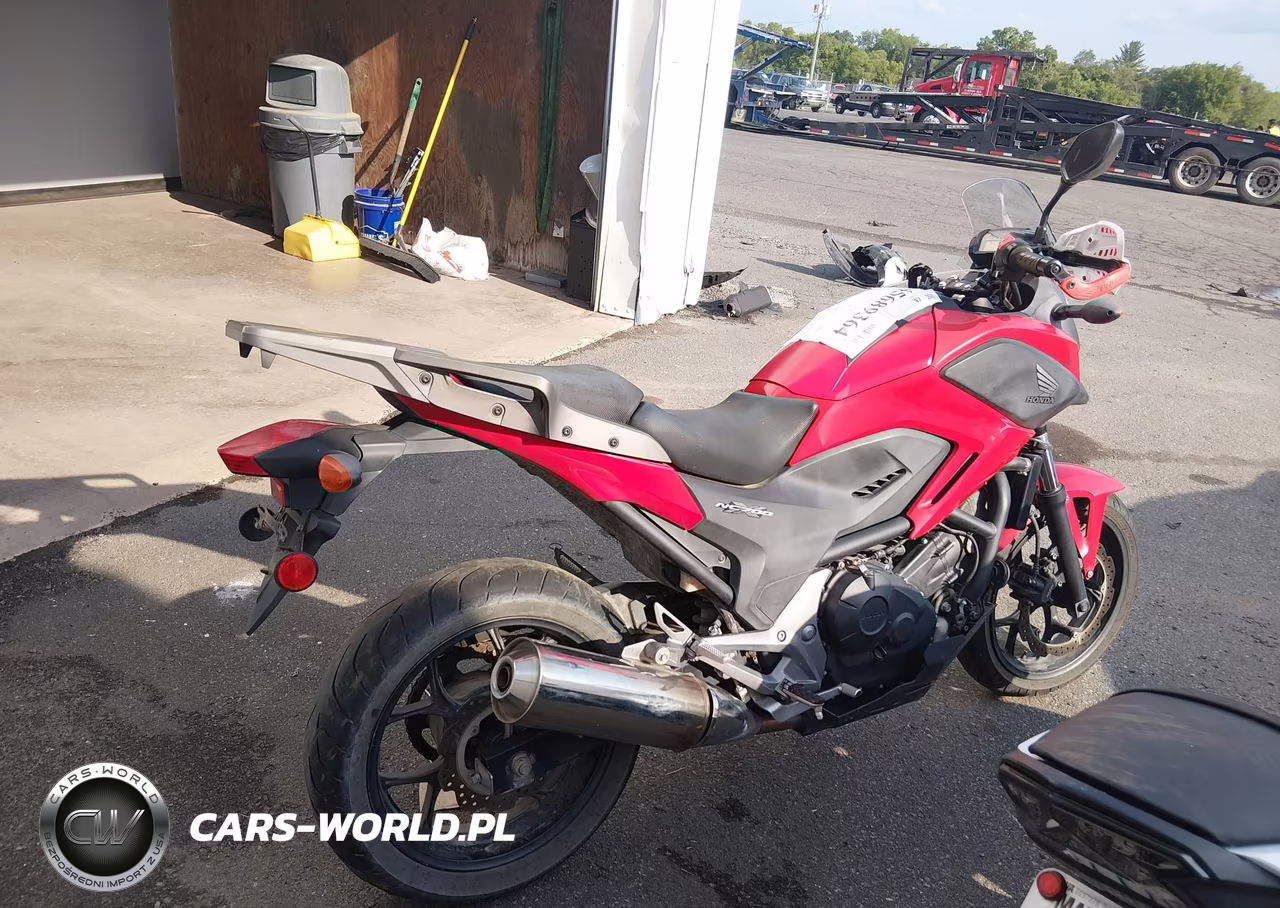 2015 Honda Nc700X VIN:JH2RC6301FK100285 - 4