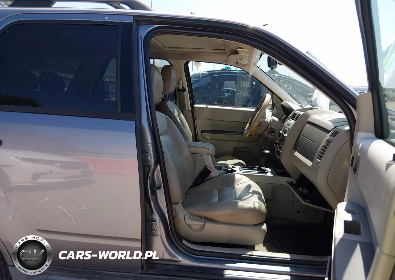 2008 Ford Escape Xlt VIN:1FMCU03198KC32713 - 5