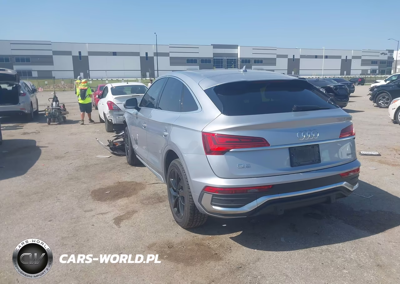 2022 Audi Q5 Sportback Premium 45 Tfsi S Line Quattro S Tronic VIN:WA14AAFY3N2118633 - 3