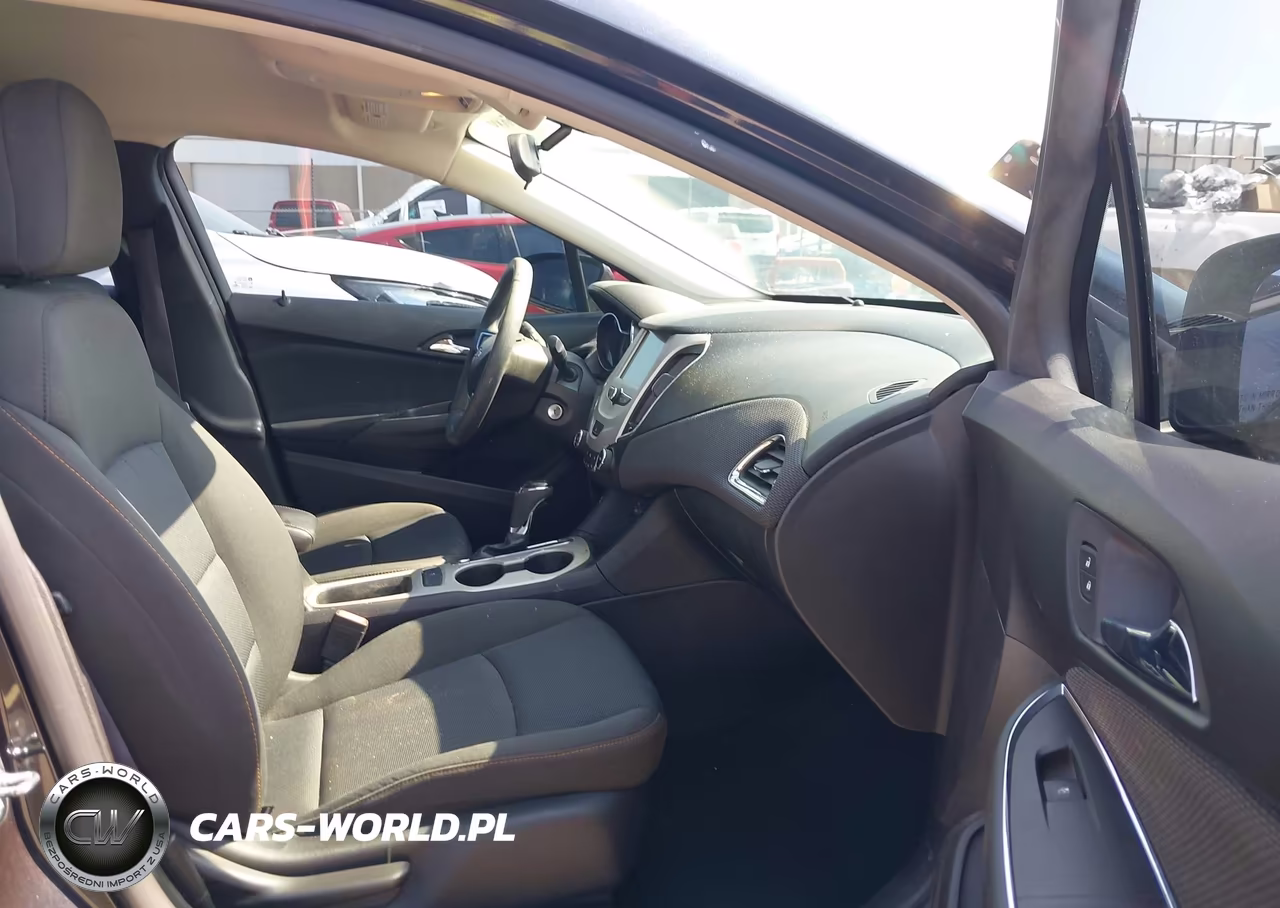 2016 Chevrolet Cruze Ls Auto VIN:1G1BC5SM9G7260775 - 5