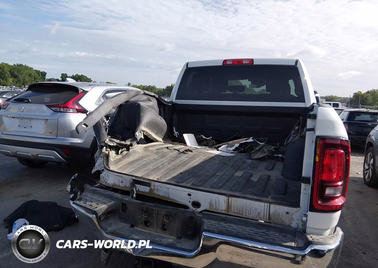 2026 Ram 2500 Big Horn 4X4 6'4 Box VIN:3C6UR5DJ4TG259203 - 17