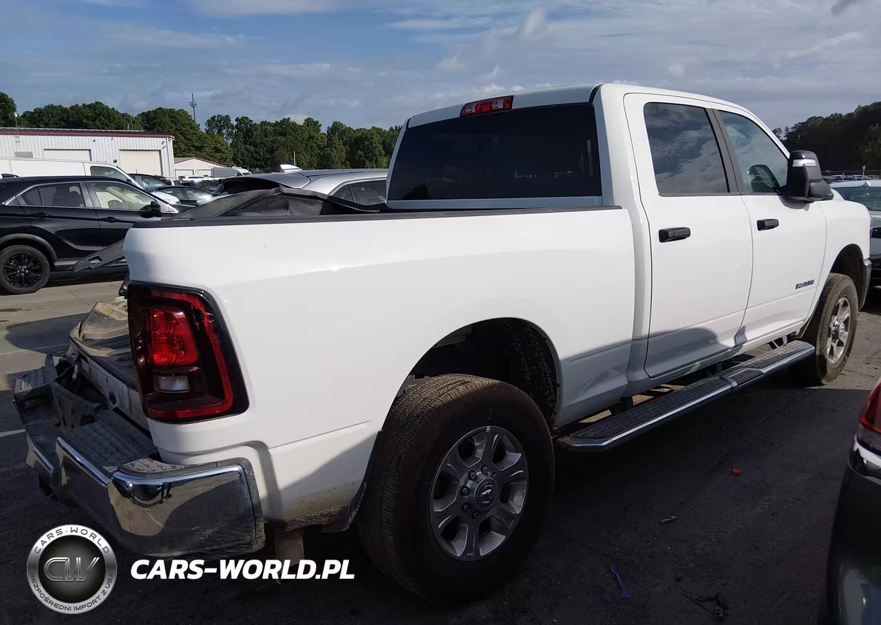 2026 Ram 2500 Big Horn 4X4 6'4 Box VIN:3C6UR5DJ4TG259203 - 4