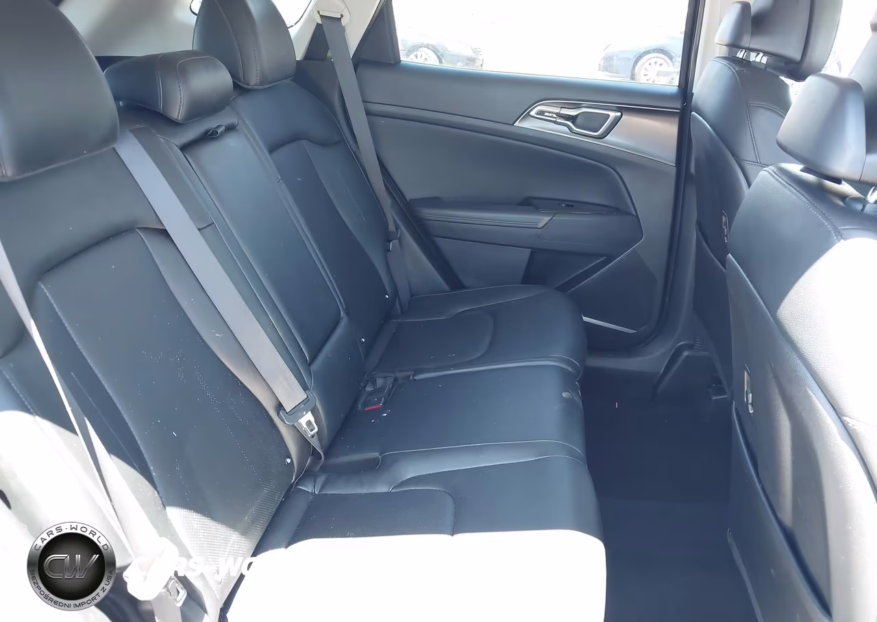 2025 Kia Sportage Ex VIN:5XYK33DF8SG275984 - 8
