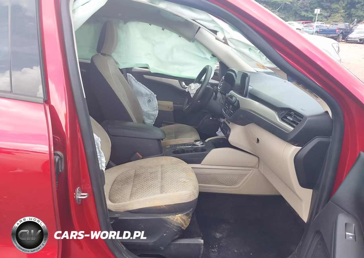 2020 Ford Escape Se VIN:1FMCU0G6XLUA22222 - 5