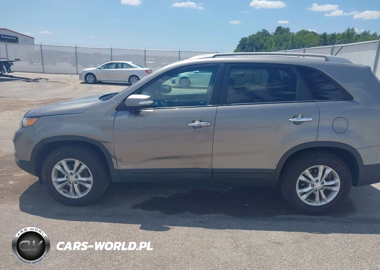 2013 Kia Sorento Lx VIN:5XYKTCA61DG408186 - 14