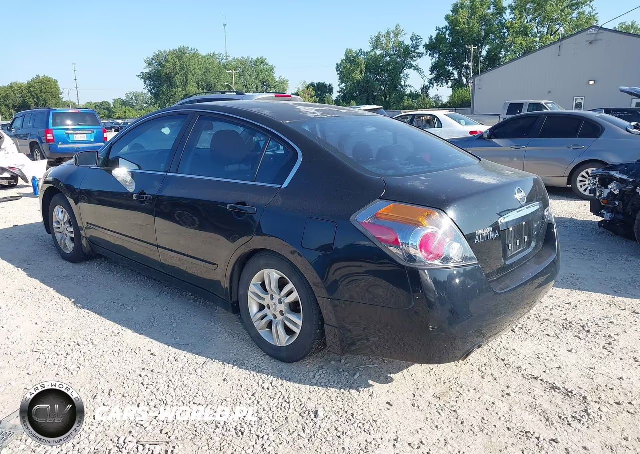 2010 Nissan Altima 2.5 S VIN:1N4AL2AP0AN417650 - 3