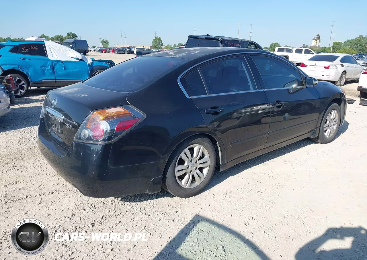 2010 Nissan Altima 2.5 S VIN:1N4AL2AP0AN417650 - 4