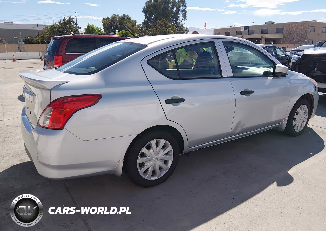 2017 Nissan Versa 1.6 S+ VIN:3N1CN7AP7HL888461 - 4