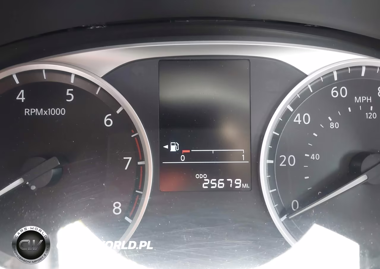 2025 Nissan Versa 1.6 S VIN:3N1CN8DV2SL868223 - 15