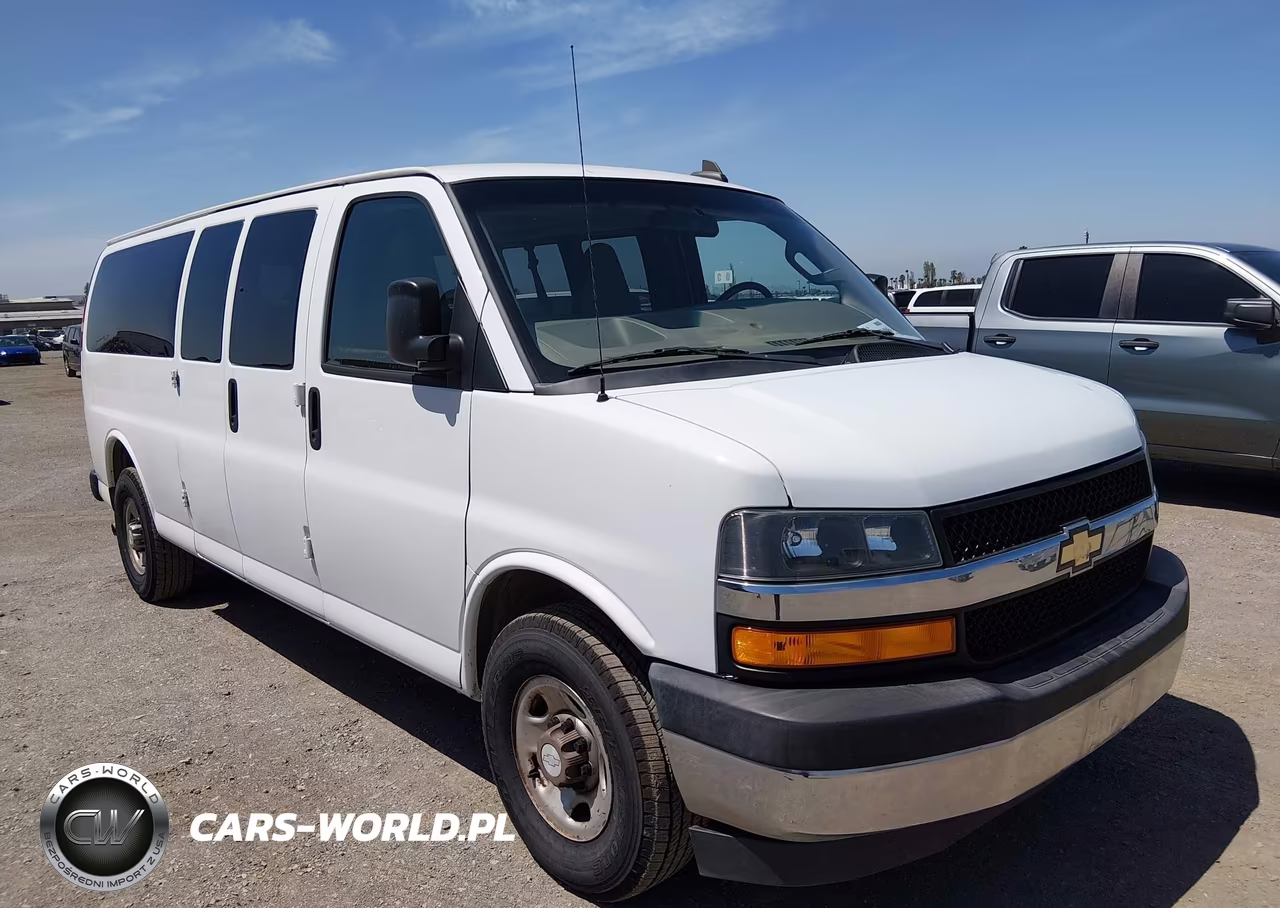 2018 Chevrolet Express 3500 Lt VIN:1GAZGPFG3J1300930 - 6