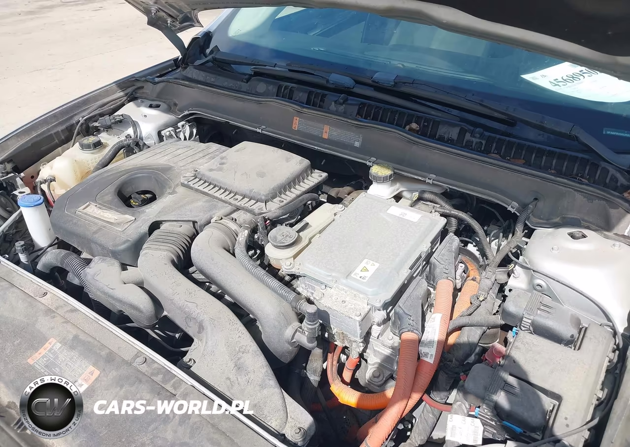2018 Ford Fusion Hybrid S VIN:3FA6P0UU9JR235720 - 10