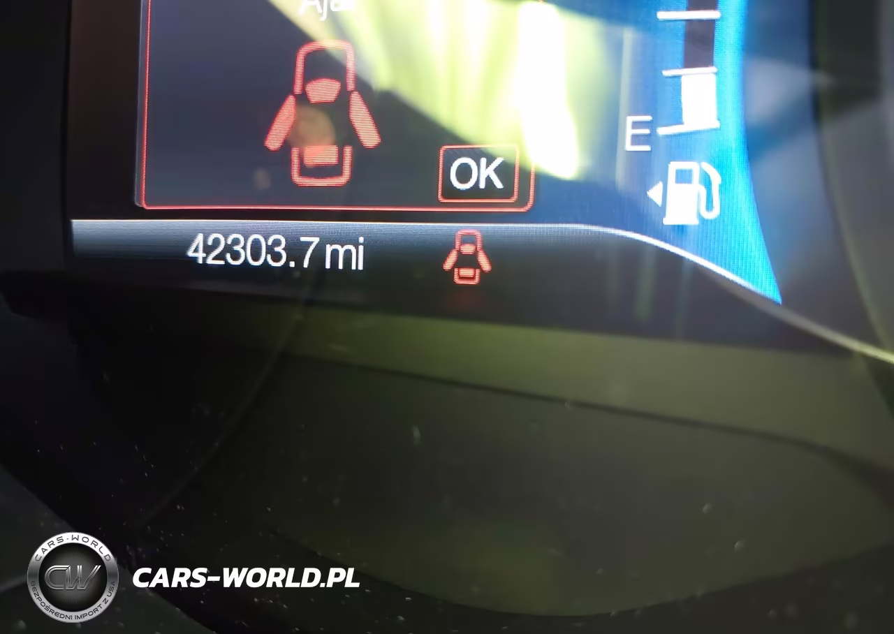 2018 Ford Fusion Hybrid S VIN:3FA6P0UU9JR235720 - 15