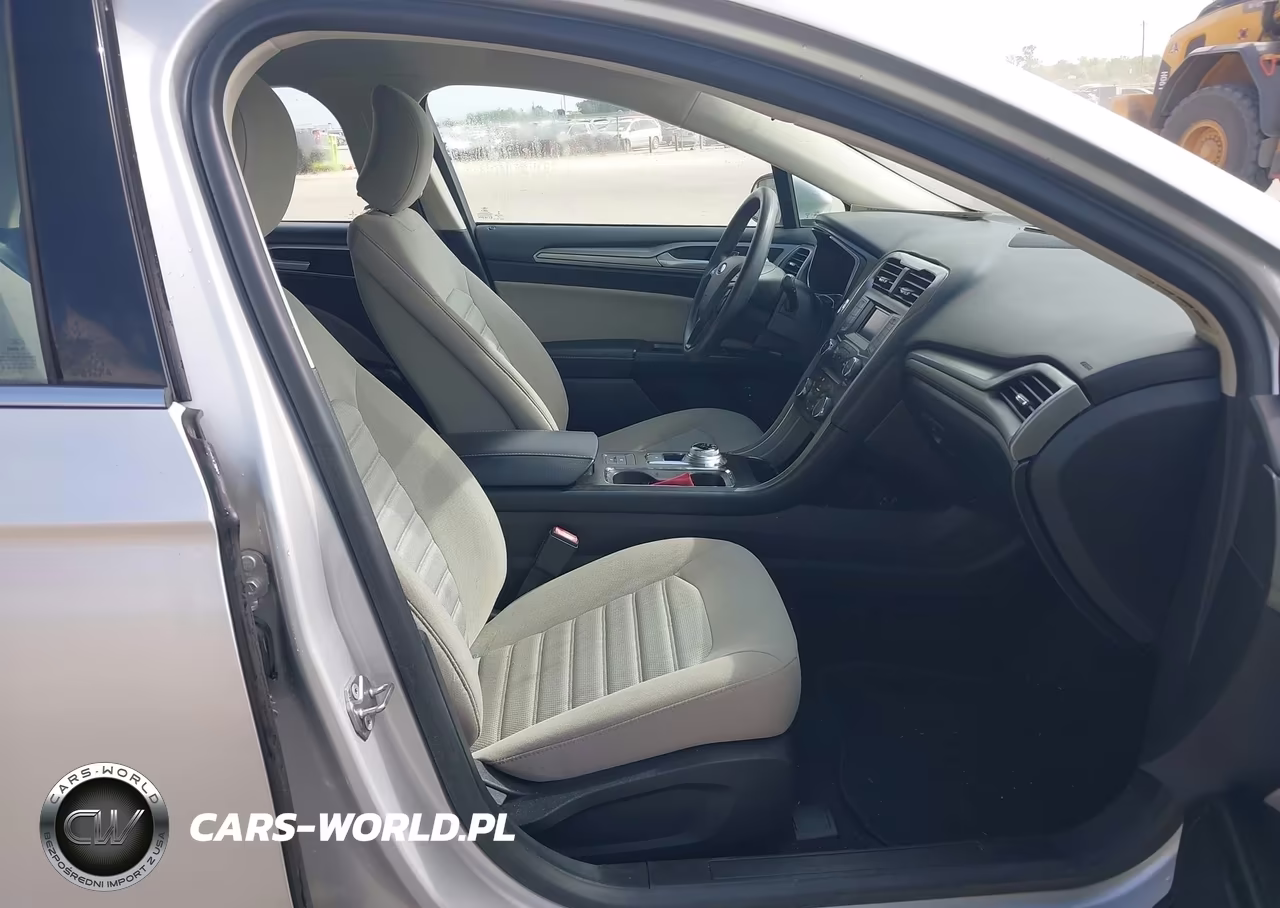 2018 Ford Fusion Hybrid S VIN:3FA6P0UU9JR235720 - 5